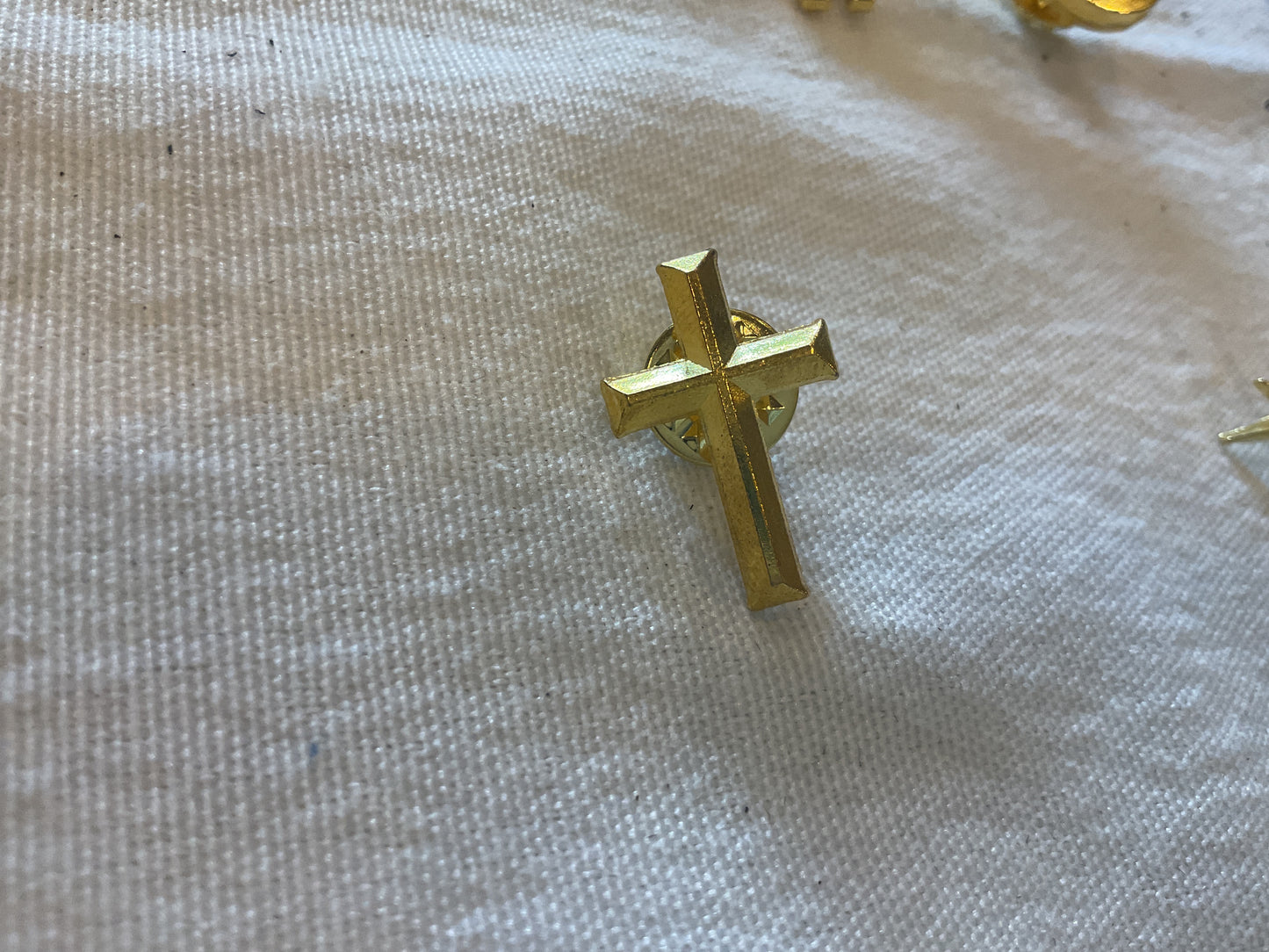 Cross Pin