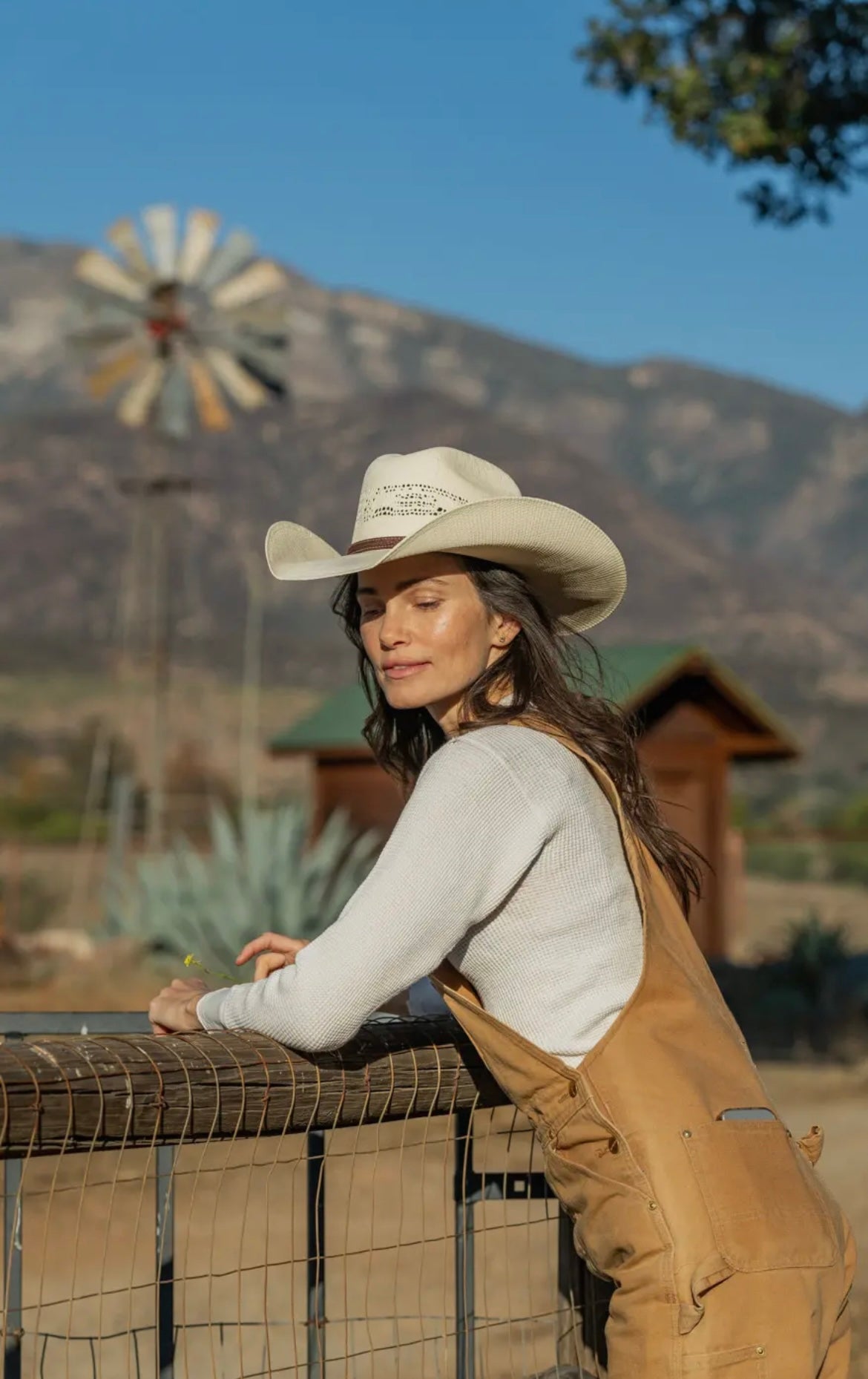 Cowboy straw hat